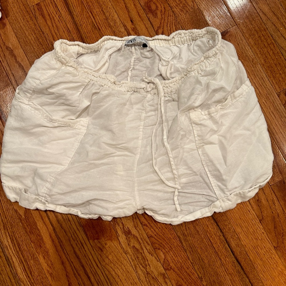 Zara white shorts
